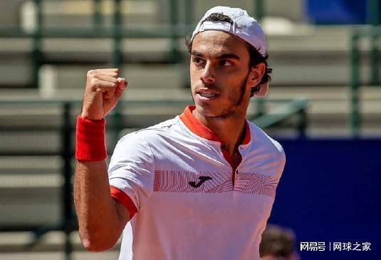 使得赫罗纳 使得赫罗纳