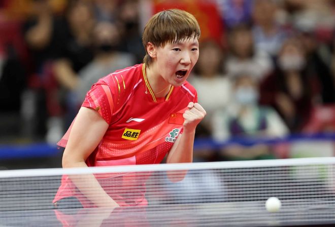 足球作为一 足球作为一